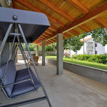 Nehaj Apartment เซนญ์ ภายนอก รูปภาพ