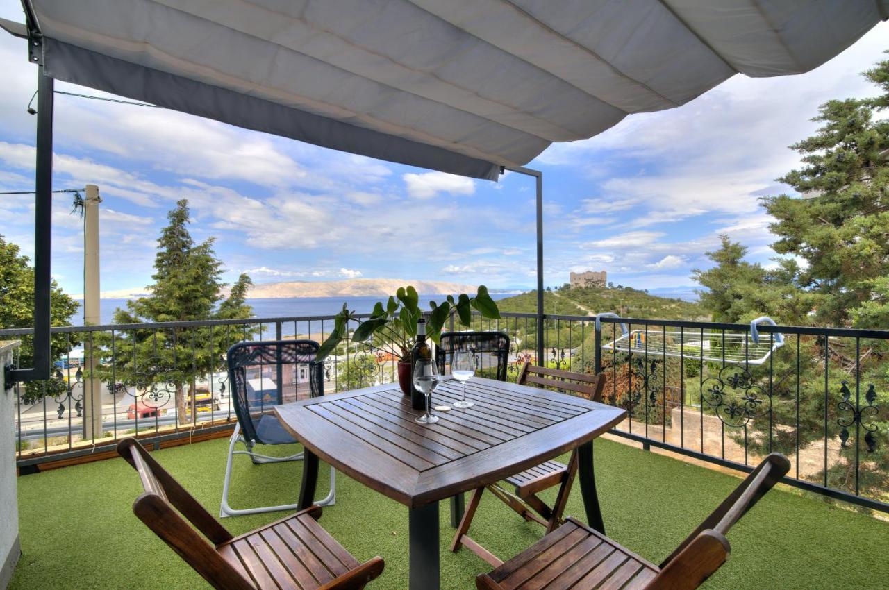 Nehaj Apartment เซนญ์ ภายนอก รูปภาพ