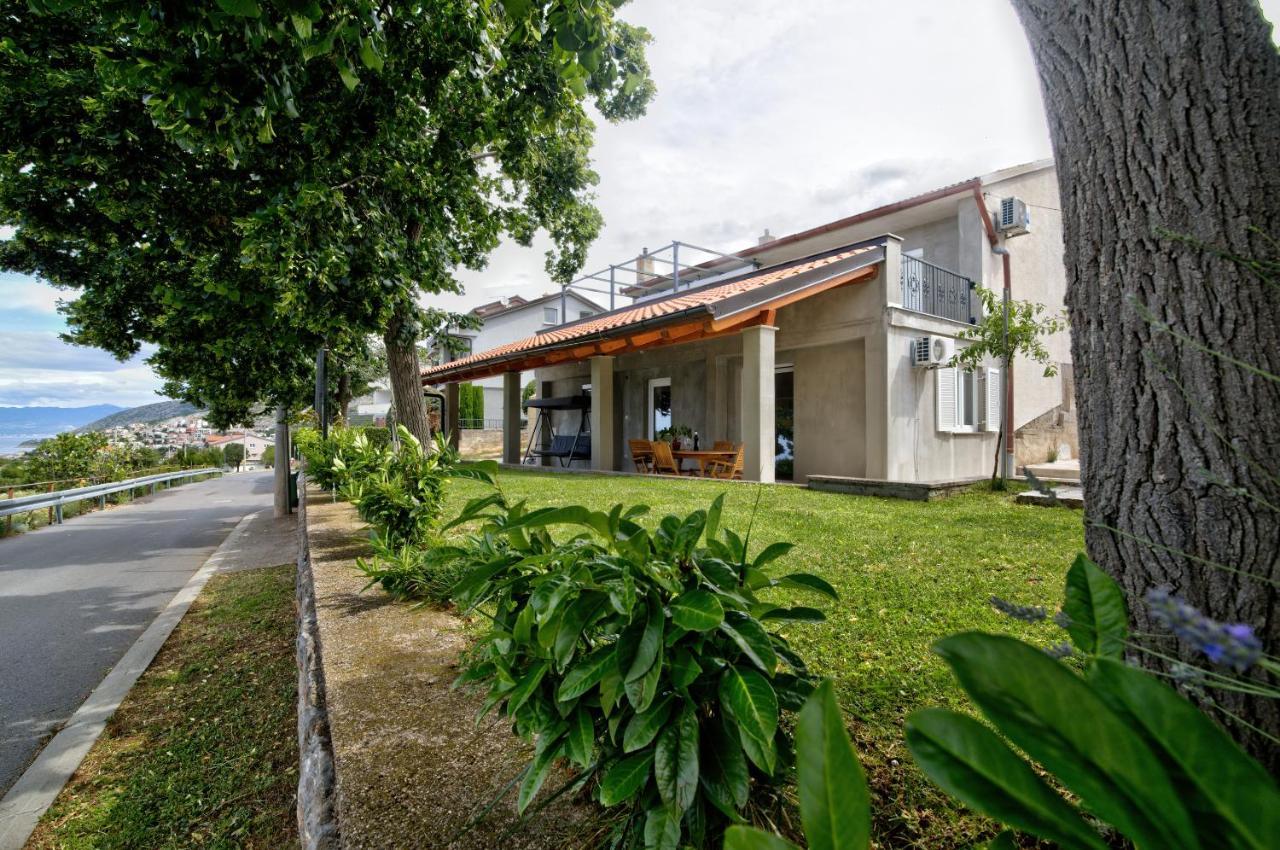Nehaj Apartment เซนญ์ ภายนอก รูปภาพ
