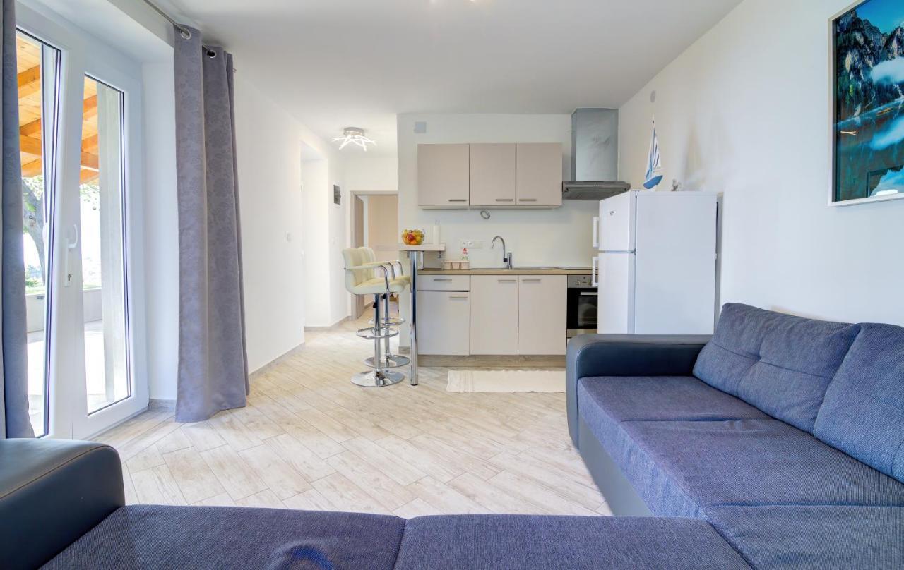 Nehaj Apartment เซนญ์ ภายนอก รูปภาพ