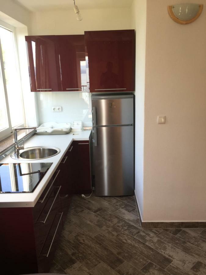 Nehaj Apartment เซนญ์ ภายนอก รูปภาพ