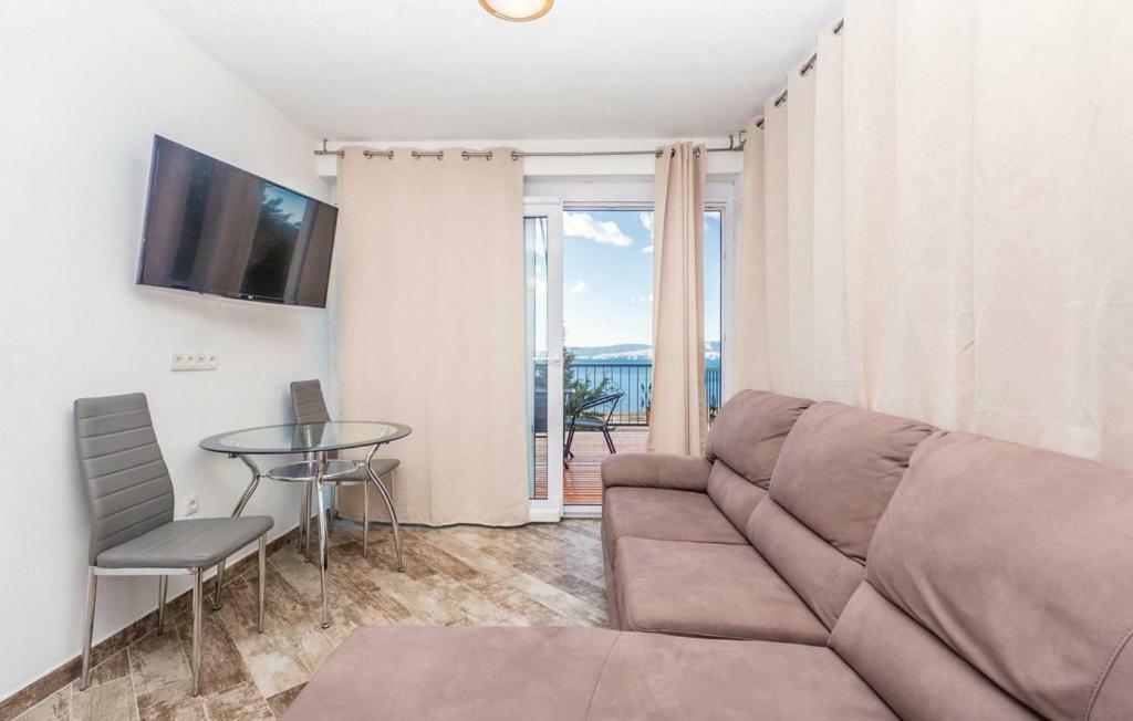 Nehaj Apartment เซนญ์ ภายนอก รูปภาพ