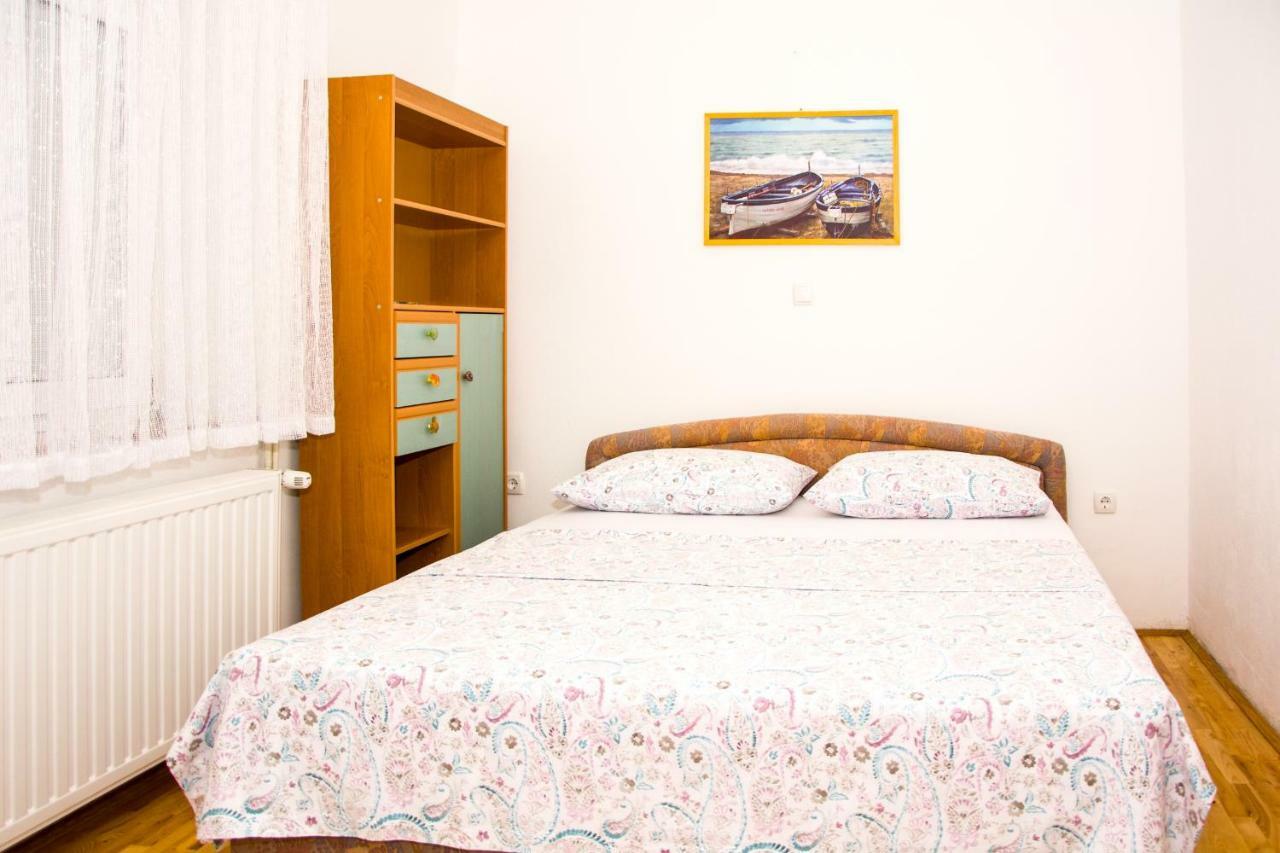 Nehaj Apartment เซนญ์ ภายนอก รูปภาพ